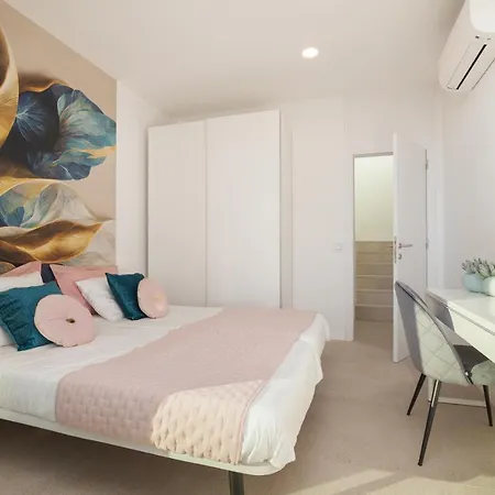 200m² New B With Private, Heated Pool And Amazing Ocean View. Villa *