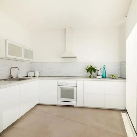 Villa 200m² New B With Private, Heated Pool And Amazing Ocean View.